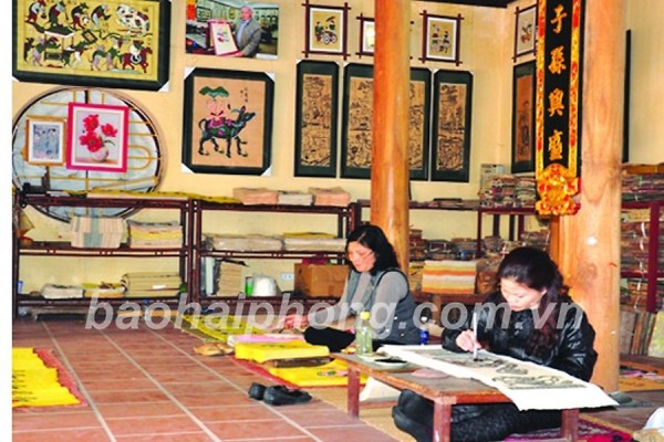 “Cú hích” cho dòng tranh dân gian