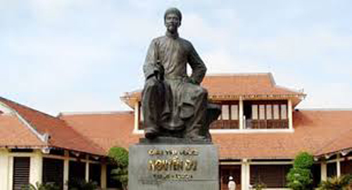 Đại thi hào Nguyễn Du và những di sản vô giá của dân tộc