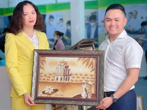 Tranh gạo – Dòng tranh mang đậm ý nghĩa dân tộc Việt Nam