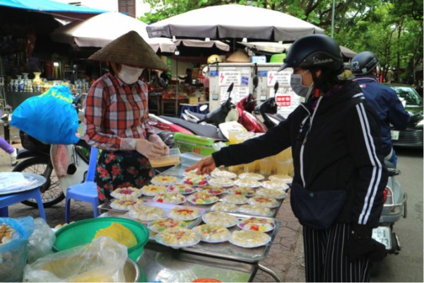 tet han thuc tieu thuong ban banh troi banh chay co ngay “boi thu” 231714425