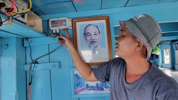Các tàu cá gắn thiết bị giám sát hành trình sẽ được quản lý bằng nhật ký điện tử