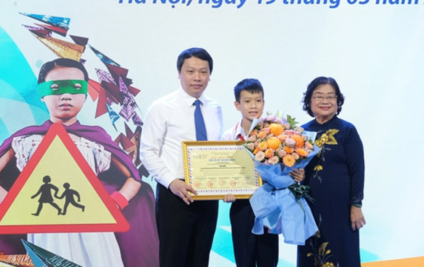 Cậu học sinh lớp tại xứ dừa Bến Tre đạt giải Nhất cuộc thi 'Viết thư UPU lần thứ 52'