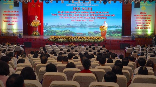 Huy động nguồn lực văn hóa, con người cho Thủ đô phát triển nhanh và bền vững