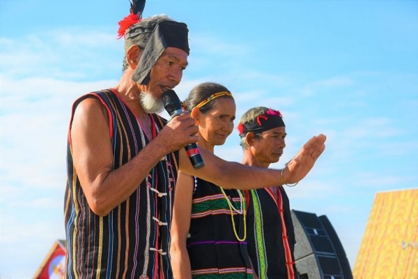 Gìn giữ và phát huy giá trị di sản văn hóa phi vật thể dân ca Mnông