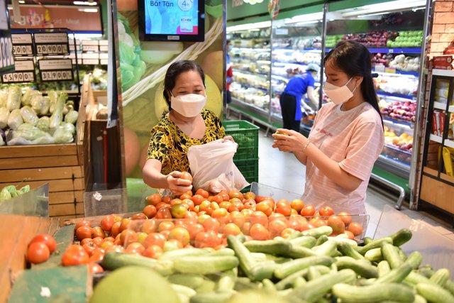 Đa dạng các sản phẩm tươi ngon với giá ưu đãi tại hệ thống Co.opmart và Co.opXtra - Ảnh: VGP/Phương Dung